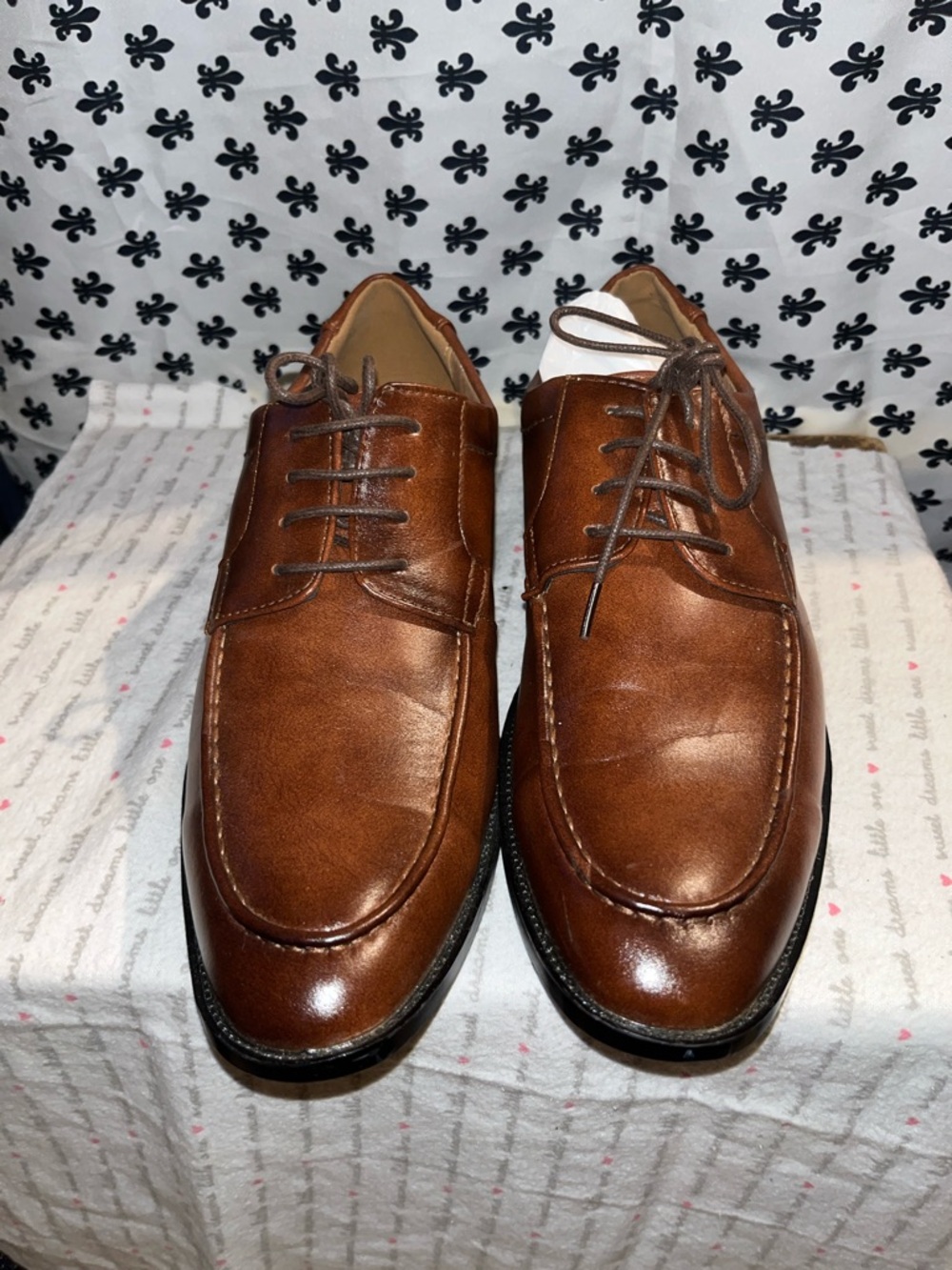 Men's Classic Brown Leather Lace-Up Dress Shoes